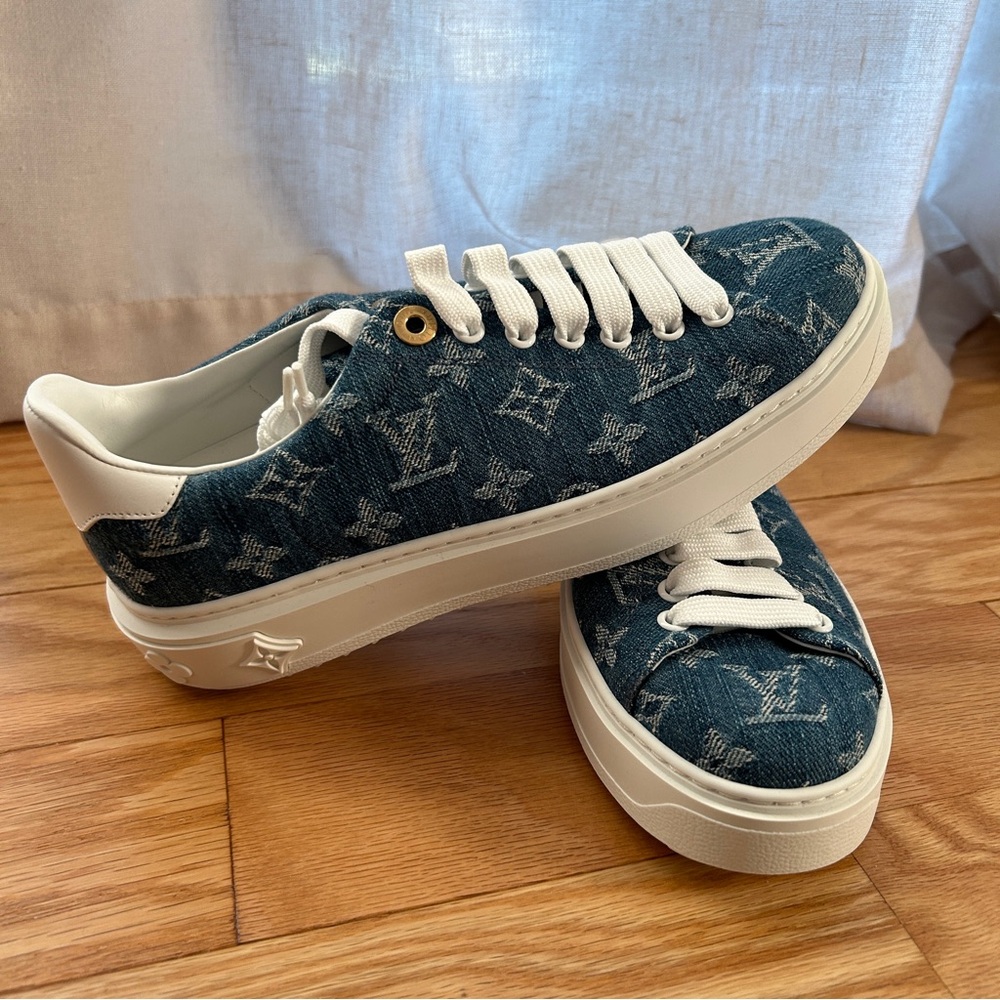 Louis Vuitton Blue and White Sneakers